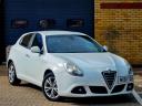 Alfa Romeo Giulietta 1.6 JTDM-2 Lusso Euro 5 (s/s) 5dr